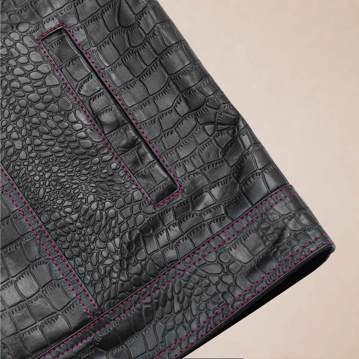 Men’s Crocodile Embossed Cowhide Leather Motorcycle Vest – Contrast Stitch Biker Club Vest